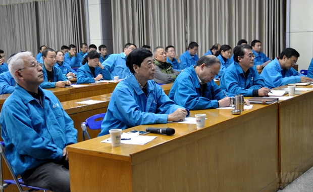 董事長陳根喜、總經(jīng)理陳學(xué)鋒等公司高層出席論壇