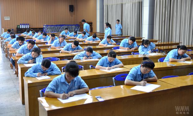 皖南電機(jī)線圈車間開展安全知識競賽活動 皖南電機(jī)線圈車間開展安全知識競賽活動